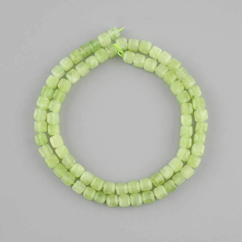 Chrysolite (olivine) Beads, Faceted Cube, 5x5 mm, 38 cm length