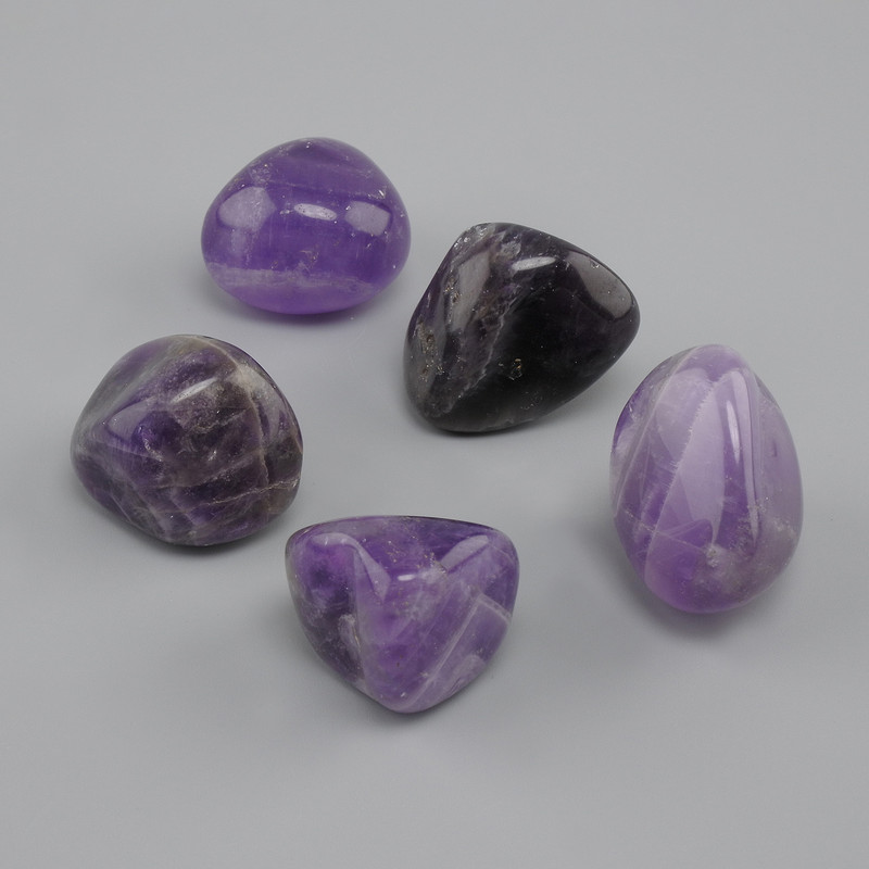 Amethyst tumbled natural stone, diameter 27-31×23-27×15-23 mm ± (assorted sizes) (Price per 100 g)