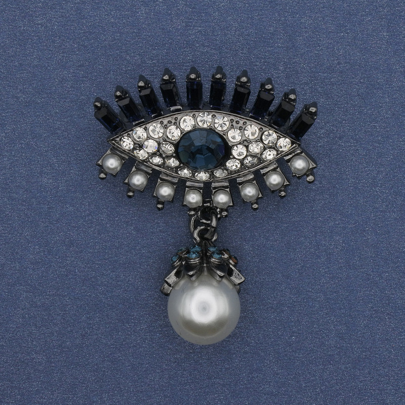 Brooch Eye Accent with Crystals Majorca Pearl Silver-Tone Metal 42×32 mm+