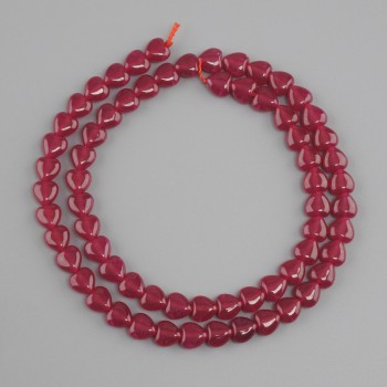 Rubies Beads (Corundum) Heart Shape, 6mm diameter ±, 38cm length ±