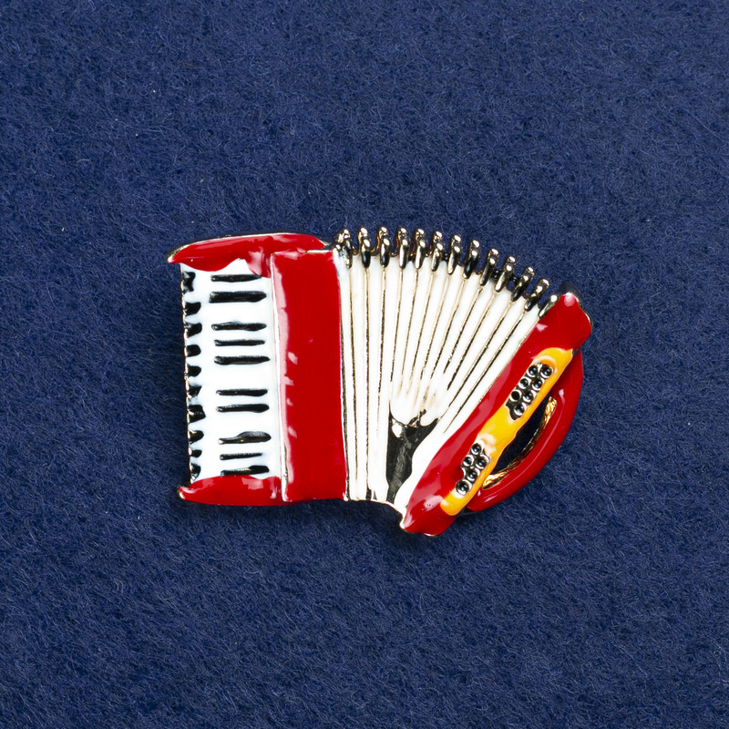 Sale! Bayan Brooch in Gold-tone Metal and Enamel 40x28 mm +