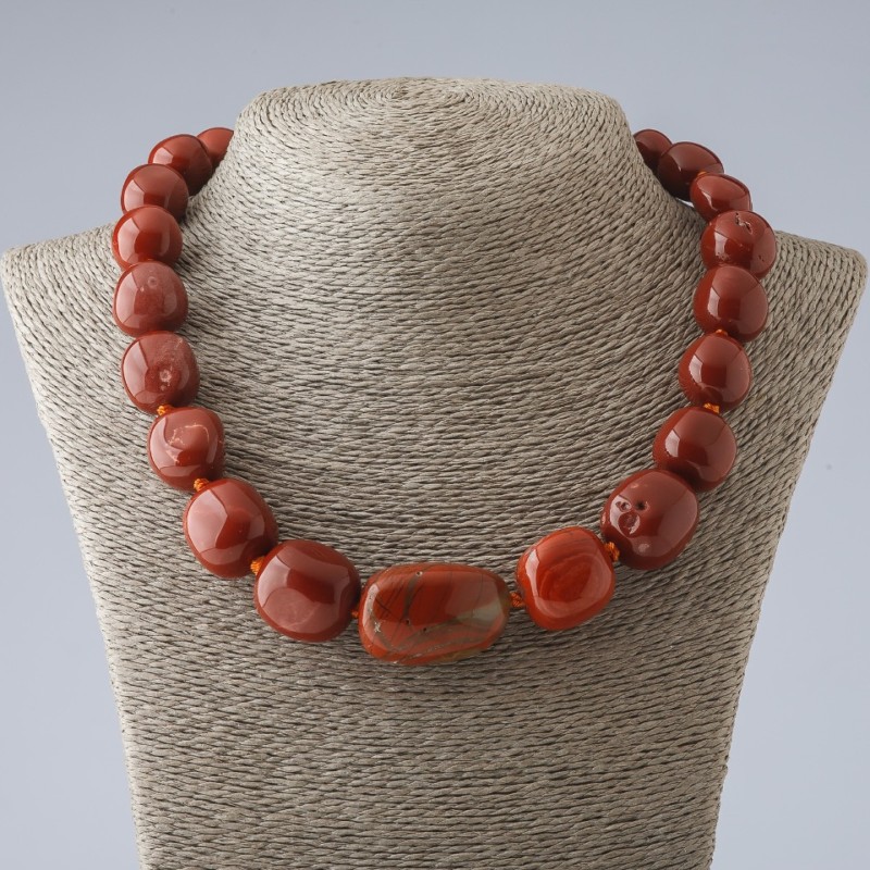 Clearance. Red Jasper Bead Necklace large, tumbled, for increase, diameter 12-21mm, length 49cm