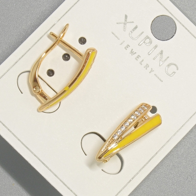 Сережки Xuping з білими стразами та жовтою емаллю, діаметр 6х18мм+- позолота 18К