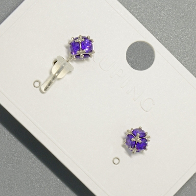Сережки пусети Xuping з фіолетовим кристалом, діаметр 6,5мм+- родій
