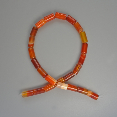Намистини Агат помаранчевий натуральний камінь циліндр, діаметр 8х16мм+-, довжина 38см + - на волосіні