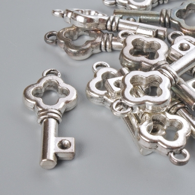 Фурнітура підвіска Ключ 25х11мм фас, 12шт.+- 20грам +-, сріблястий колір металу