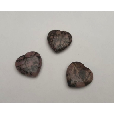 Сувенірний камінь Родоніт у формі Серця 30х30х9,5(+-)мм