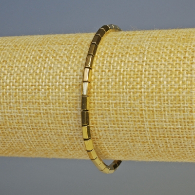 Браслет Гематит шестигранники золото, діаметр 5х3мм+-, довжина 18см+- стрейч