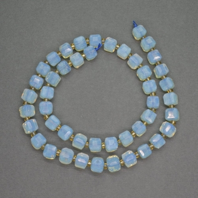 Намистини Місячне каміння Опаліт (сінт) гранований кубик, діаметр 7мм+- бісер, діаметр 3мм+-, довжина 39см+