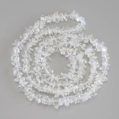 Намистини Місячний камінь та Гірський кришталь крихта, діаметр 6-12х2-6мм+-, довжина 80см+- на волосіні Намистини Місячний камінь та Гірський кришталь крихта, діаметр 6-12х2-6мм+-, довжина 80см+- на волосіні