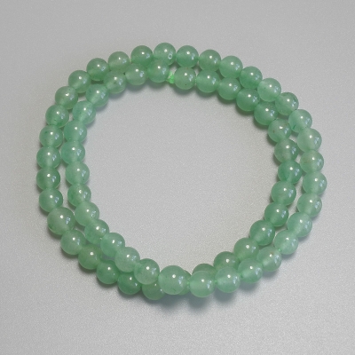 Намистини Нефрит гладка кулька, діаметр 6мм+- на волосіні, довжина 37см+