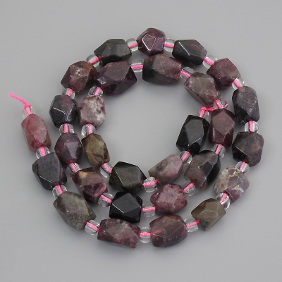 Намистини Турмалін багатогранники, діаметр 9-12х6-9мм+- бісер 4мм+-на нитці, довжина 39см+