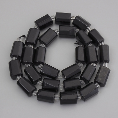 Намистини Турмалін оброблене каміння, діаметр 13-14х9-10мм+- бісер 4мм+- на нитці, довжина 44см+