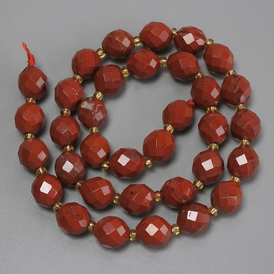 Намистини червона Яшма грановане зерно, діаметр 10х9мм+- бісер 3мм+-, довжина 39см+- на нитці