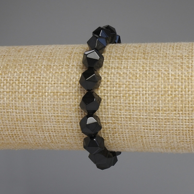 Браслет чорний Онікс багатогранники, діаметр 10х8мм+, довжина 18см+- стрейч