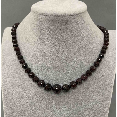 Намисто Гранат на збільшення гладка кулька, діаметр 5-11, 5мм+-, довжина 46см+- з замочком