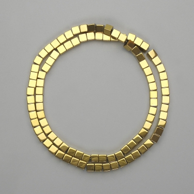 Намистини Гематит кубик 4х4мм+-колір золотистий, довжина 40см+ Намистини Гематит кубик 4х4мм+-колір золотистий, довжина 40см+