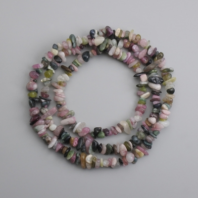 Намистини Турмалін крихта, діаметр 6-14х2-7мм+-, довжина 80см +