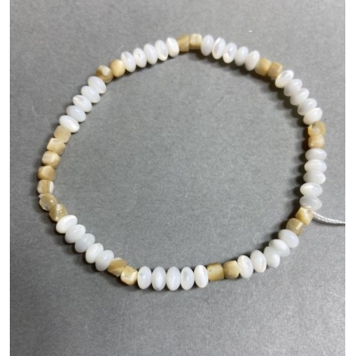 Браслет Перламутр рондель, діаметр 5х3мм+- кубик 3мм+-, довжина 18см+ стрейч