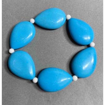 Браслет Бірюза (штучний) крапля 28х20мм+- Агат (штучний) кулька 4мм+-, довжина 18см +- стрейч
