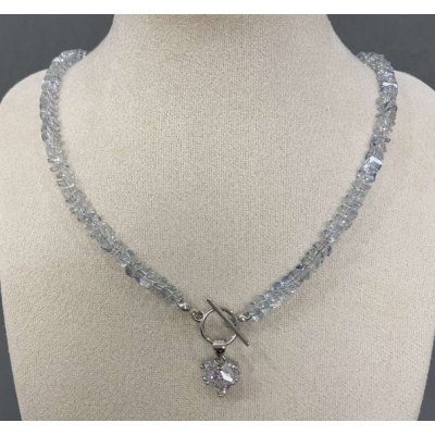 Кольє кришталеві намистини в стилі "Сваровські", діаметр 6х4мм+- з підвіскою серце, довжина 44см + застібка Тогл