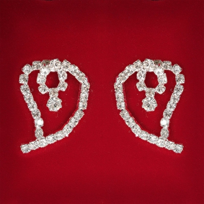 ( 27x20 мм ) Сережки жіночі білі стрази світлий метал весільні вечірні пусети кульчики ( пусети ) серце середнє