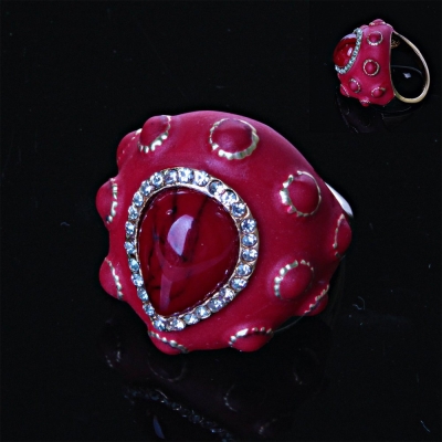 Перстень пишний червоний емаль, розміри 18-20
