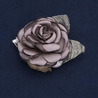 Брошка з квіткою "Роза сіра" з тканини, діаметр 6см