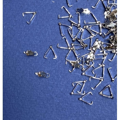 Фурнітура держатель для кулона 8х2мм фас. 20гр. + -249шт