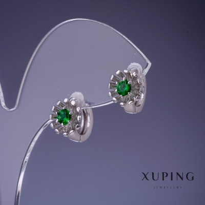 Сережки Xuping Квітка з зеленими вставками 11х10мм родій