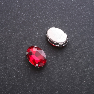 Пришивний кристал в цапі овал 10х14мм червоний