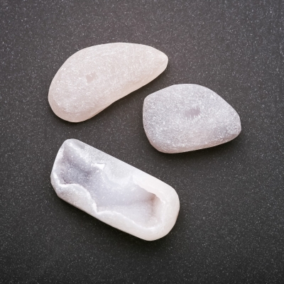 Кабошон Жеода з натурального каменю димчастий Агат 25х35мм(+-) ціна за 100 грам/600грн. Вага 1шт +- 16-30грам
