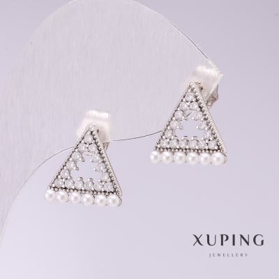 Сережки Xuping Трикутники з білим перлами Майорка 13х13мм родій