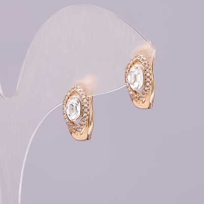 Сережки Xuping з кристалами Swarovski колір білий, діаметр 15х8мм позолота