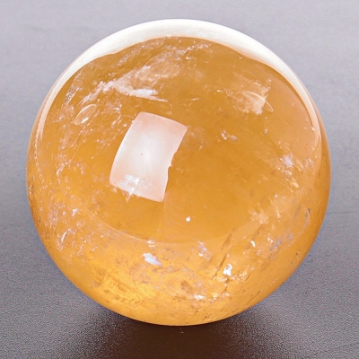 Сувенірний камінь інтер'єрна куля Цитрин (ціна за 100 грам) вага від 185г