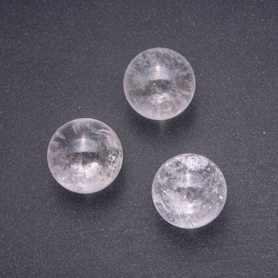 Сувенірна Куля з натурального каменю Гірський Кришталь (ціна за 100 грам), діаметр 2-3см