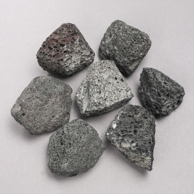 Сувенірні натуральні камені Лава, діаметр 40х30мм+- (фасування 100г.) асорті розмірів