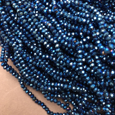 Намистини Чеський Кришталь на волосіні з синім напиленням гранований рондель, діаметр 3,5х3мм + -, довжина 33см + -