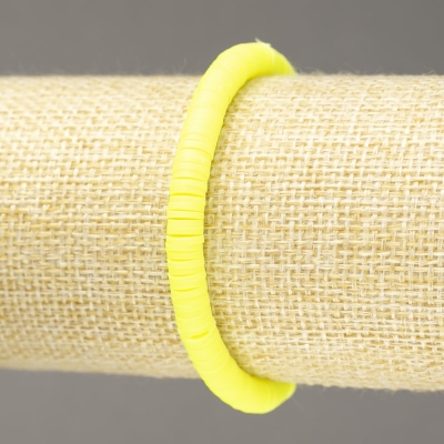 Браслет на гумці намистини круглі плоскі з полімерної глини лимонний жовтий, діаметр 6х1мм+-, довжина 18см+-