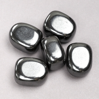 Сувенірні натуральні камені Гематит, діаметр 22х20мм+- (фасування 100г.)