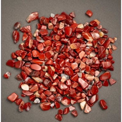 Фурнітура кам'яна крихта без отвору червона Яшма d 12х7-7х5мм +- 100 грам