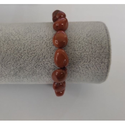 Браслет Яшма червона з натурального каменю галтовка на гумці, діаметр 13х10мм+-, довжина  18 см