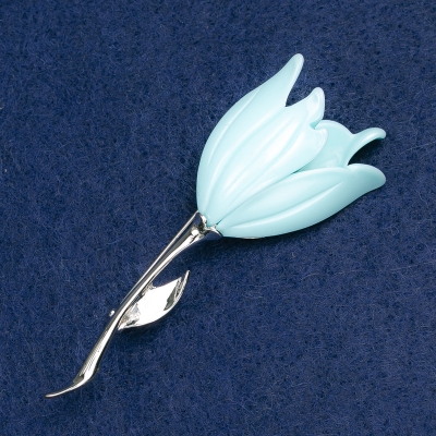 Брошка Квітка, блакитна емаль, срібний метал 27х72мм