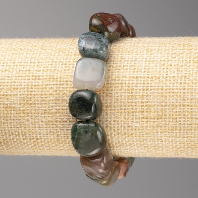 Браслет з каменю Яшма різнобарвна галтівка, діаметр 14х13мм+- на резинці, довжина 18см+-