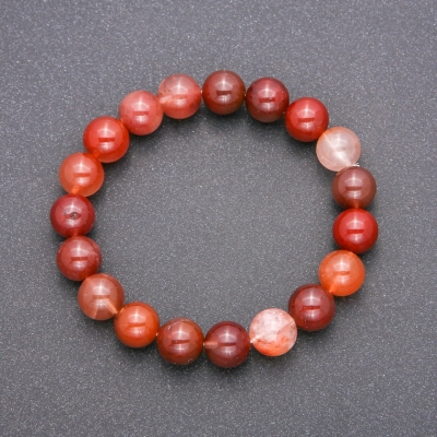 Браслет з натурального каменю Червоний Рутиловий Кварц на резинці гладка кулька, діаметр 10(+-)мм, довжина 18см