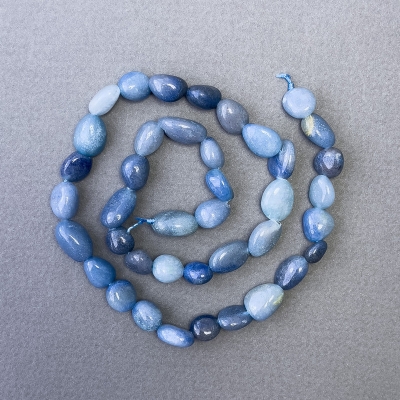 Намистини Синій Авантюрин натуральний камінь галтівка, діаметр 8х12мм+-, довжина 39см+-