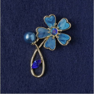 Брошка Квітка синій перламутр,кристал,намистина, золотистий метал 33х51мм