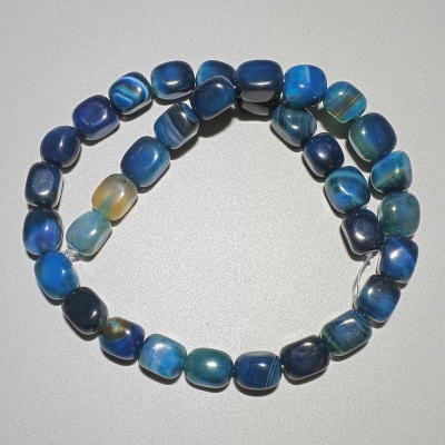 Намистини Агат синій натуральний камінь брусок, діаметр 9х12мм+-, довжина 38см+- на волосіні