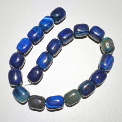 Намистини Агат синій натуральний камінь брусок, діаметр 15х19мм+-, довжина 38см+- на волосіні