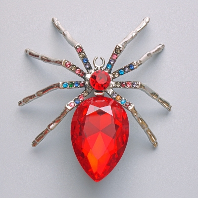 Брошка кулон Павук червоний кристал, різнокольорові стрази, сріблястий метал 56х64мм
